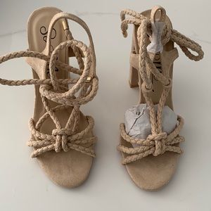 Womans nude tie up block sandal